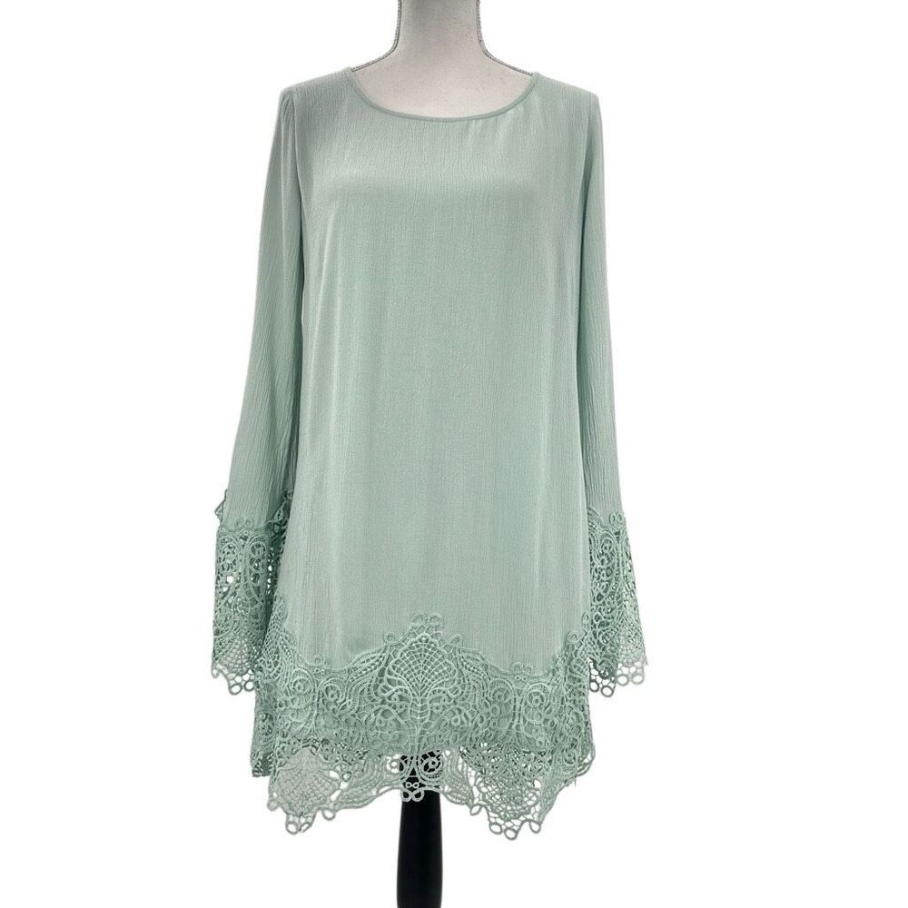 Blu pepper long sleeve knit floral sea green dress size small